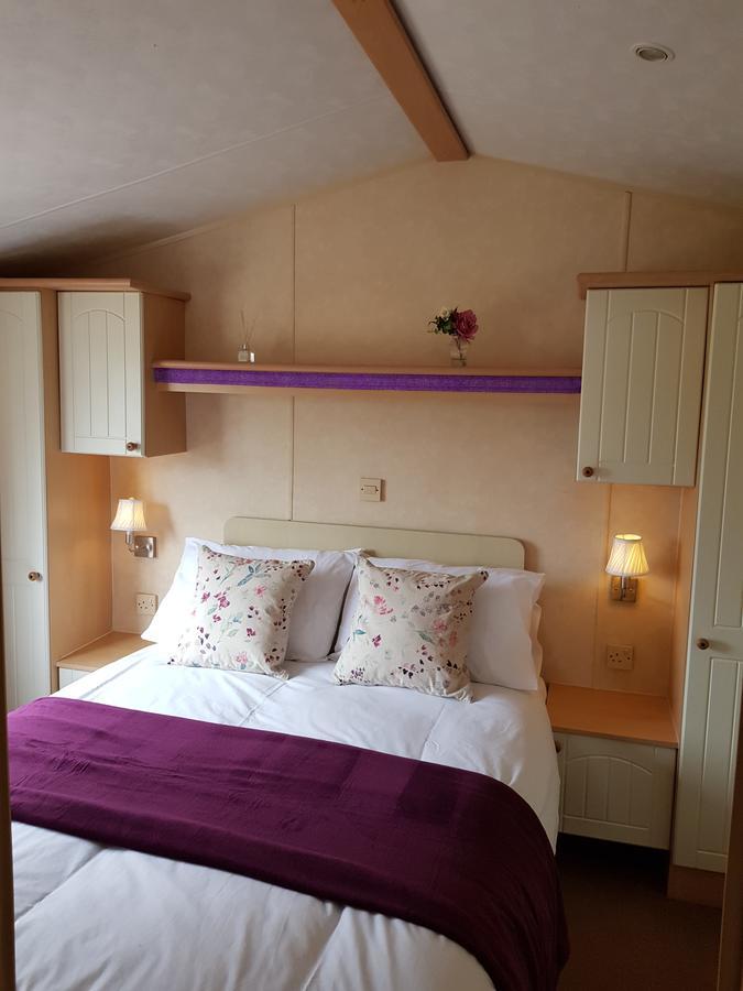 塔滕霍尔 Pitch & Canvas - Self Catering At Broad Oak Farm酒店 外观 照片