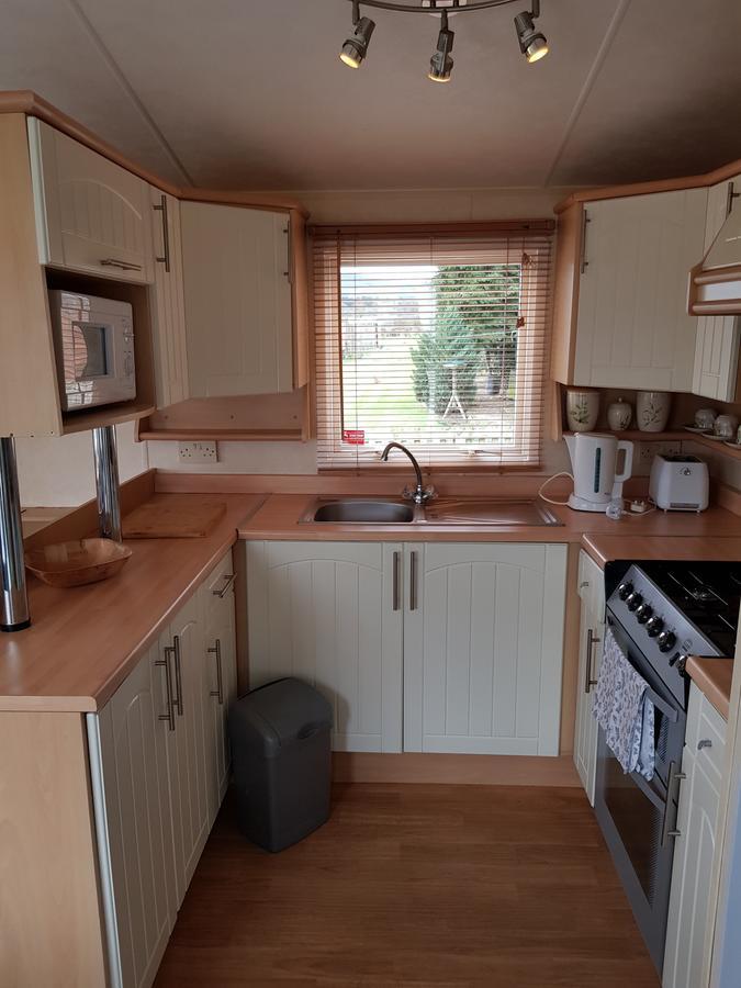 塔滕霍尔 Pitch & Canvas - Self Catering At Broad Oak Farm酒店 外观 照片